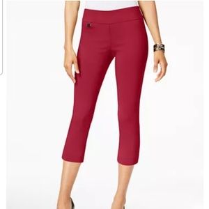 NWOT ALFANI Tummy Control Pull On Capris